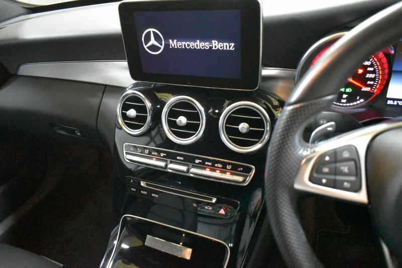 メルセデスベンツ Cクラス C180 ﾛｰﾚｳｽｴﾃﾞｨｼｮﾝ ﾚｰﾀﾞｰｾｰﾌﾃｨP 特別仕様車 前期最終型 MEｺﾈｸﾄ ｺﾗﾑ9速 ﾋｰﾀｰ黒革 ﾃﾞｨｽﾄﾛ BSM Lｷｰﾌﾟ AMGｴｱﾛ18AW ｷｰﾚｽGO PTS LEDﾍｯﾄﾞﾗｲﾄ 地ﾃﾞｼﾞﾅﾋﾞ Bｶﾒﾗ 2年保証