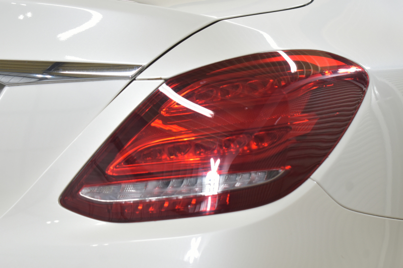 メルセデスベンツ Cクラス C180 ﾛｰﾚｳｽｴﾃﾞｨｼｮﾝ ﾚｰﾀﾞｰｾｰﾌﾃｨP 特別仕様車 前期最終型 MEｺﾈｸﾄ ｺﾗﾑ9速 ﾋｰﾀｰ黒革 ﾃﾞｨｽﾄﾛ BSM Lｷｰﾌﾟ AMGｴｱﾛ18AW ｷｰﾚｽGO PTS LEDﾍｯﾄﾞﾗｲﾄ 地ﾃﾞｼﾞﾅﾋﾞ Bｶﾒﾗ 2年保証