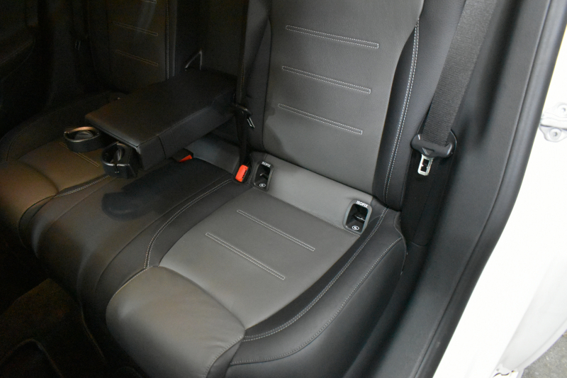 メルセデスベンツ CLAクラス CLA200d ｼｭｰﾃｨﾝｸﾞﾌﾞﾚｰｸ AMGﾗｲﾝP AMGﾚｻﾞｰｴｸｽｸﾙｰｼﾌﾞ ｱﾄﾞﾊﾞﾝｽﾄﾞP ﾚｰﾀﾞｰｾｰﾌﾃｨP 燃費18.2km ﾃﾞｨｰｾﾞﾙTB ﾊﾟﾉﾗﾏｻﾝﾙｰﾌ ﾋｰﾀｰ黒灰革 ﾃﾞｨｽﾄﾛ BSM Lﾁｪﾝｼﾞ AMGｴｱﾛ18AW ｷｰﾚｽGO PTS  HUD 対話式ﾅﾋﾞ 360ｶﾒﾗ 2年保証