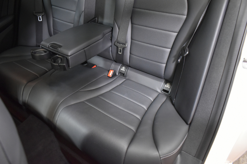 メルセデスベンツ Cクラス C180 ﾜｺﾞﾝ ﾛｰﾚｳｽｴﾃﾞｨｼｮﾝ ﾚｰﾀﾞｰｾｰﾌﾃｨP 特別仕様車 1ｵｰﾅｰ MEｺﾈｸﾄ ﾊﾟﾉﾗﾏｻﾝﾙｰﾌ ﾋｰﾀｰ黒革 ﾃﾞｨｽﾄﾛ BSM Lｷｰﾌﾟ AMGｴｱﾛ18AW ｷｰﾚｽGO PTS 電動ﾘｱｹﾞｰﾄ LEDﾍｯﾄﾞﾗｲﾄ 地ﾃﾞｼﾞﾅﾋﾞ Bｶﾒﾗ 2年保証