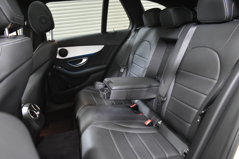 メルセデスベンツ Cクラス C180 ﾜｺﾞﾝ ﾛｰﾚｳｽｴﾃﾞｨｼｮﾝ ﾚｰﾀﾞｰｾｰﾌﾃｨP 特別仕様車 1ｵｰﾅｰ MEｺﾈｸﾄ ﾊﾟﾉﾗﾏｻﾝﾙｰﾌ ﾋｰﾀｰ黒革 ﾃﾞｨｽﾄﾛ BSM Lｷｰﾌﾟ AMGｴｱﾛ18AW ｷｰﾚｽGO PTS 電動ﾘｱｹﾞｰﾄ LEDﾍｯﾄﾞﾗｲﾄ 地ﾃﾞｼﾞﾅﾋﾞ Bｶﾒﾗ 2年保証