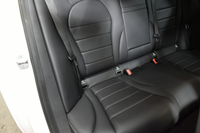 メルセデスベンツ Cクラス C220d ﾛｰﾚｳｽｴﾃﾞｨｼｮﾝ ﾚｰﾀﾞｰｾｰﾌﾃｨP 特別仕様車 MEｺﾈｸﾄ ﾋｰﾀｰ黒革 ﾃﾞｨｽﾄﾛ BSM Lｷｰﾌﾟ AMGｴｱﾛ18AW ｷｰﾚｽGO PTS LEDﾍｯﾄﾞﾗｲﾄ 地ﾃﾞｼﾞﾅﾋﾞ Bｶﾒﾗ 2年保証