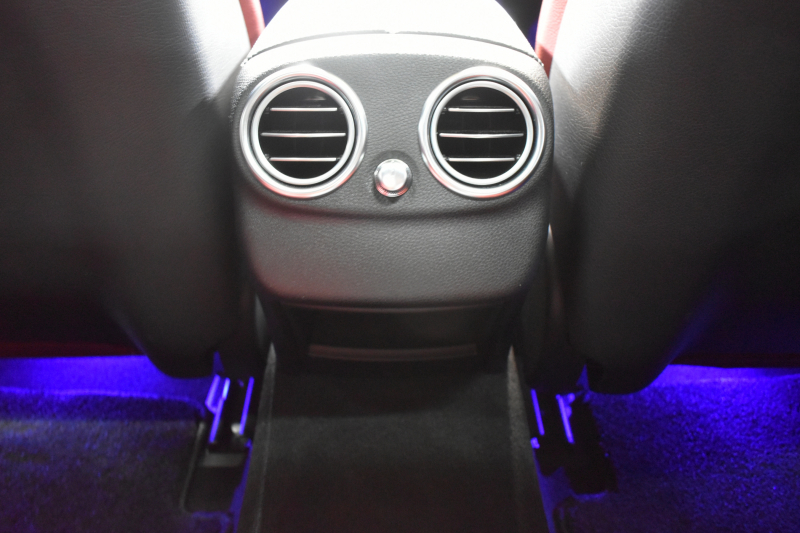 AMG Cクラス C43 4M ｸｰﾍﾟ ﾚｰﾀﾞｰｾｰﾌﾃｨP 後期 390馬力 ﾌﾞﾙﾒｽﾀｰ MEｺﾈｸﾄ ﾊﾟﾉﾗﾏｻﾝﾙｰﾌ ﾋｰﾀｰ赤革 ﾃﾞｨｽﾄﾛ BSM Lﾁｪﾝｼﾞ AMGｴｱﾛ19AW ｷｰGO PTS ﾌｯﾄﾄﾗﾝｸ  液晶ﾒｰﾀｰ 地ﾃﾞｼﾞBｶﾒ 2年保証