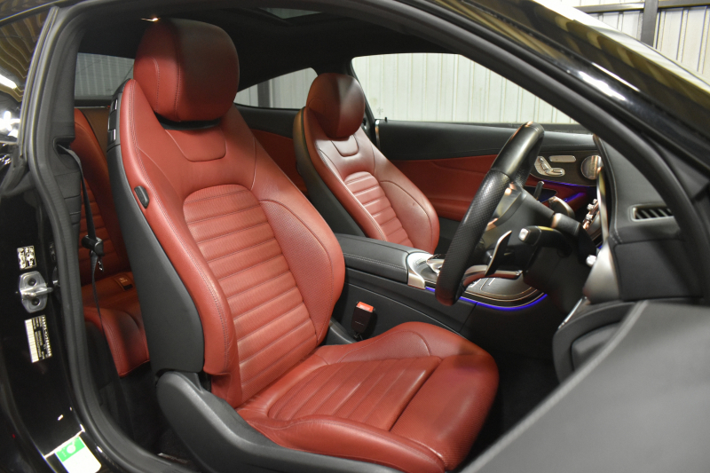 AMG Cクラス C43 4M ｸｰﾍﾟ ﾚｰﾀﾞｰｾｰﾌﾃｨP 後期 390馬力 ﾌﾞﾙﾒｽﾀｰ MEｺﾈｸﾄ ﾊﾟﾉﾗﾏｻﾝﾙｰﾌ ﾋｰﾀｰ赤革 ﾃﾞｨｽﾄﾛ BSM Lﾁｪﾝｼﾞ AMGｴｱﾛ19AW ｷｰGO PTS ﾌｯﾄﾄﾗﾝｸ  液晶ﾒｰﾀｰ 地ﾃﾞｼﾞBｶﾒ 2年保証