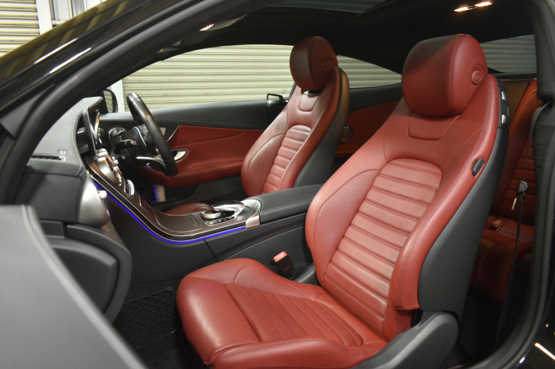 AMG Cクラス C43 4M ｸｰﾍﾟ ﾚｰﾀﾞｰｾｰﾌﾃｨP 後期 390馬力 ﾌﾞﾙﾒｽﾀｰ MEｺﾈｸﾄ ﾊﾟﾉﾗﾏｻﾝﾙｰﾌ ﾋｰﾀｰ赤革 ﾃﾞｨｽﾄﾛ BSM Lﾁｪﾝｼﾞ AMGｴｱﾛ19AW ｷｰGO PTS ﾌｯﾄﾄﾗﾝｸ  液晶ﾒｰﾀｰ 地ﾃﾞｼﾞBｶﾒ 2年保証