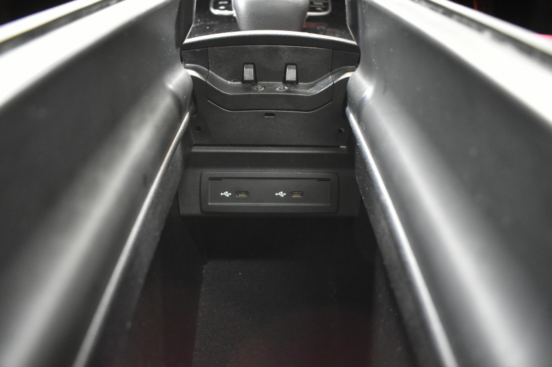 メルセデスベンツ Aクラス A180ｾﾀﾞﾝ ｽﾀｲﾙ AMGﾗｲﾝ AMGﾚｻﾞｰｴｸｽｸﾙｰｼﾌﾞ ｱﾄﾞﾊﾞﾝｽﾄﾞP ﾚｰﾀﾞｰSP 1ｵｰﾅｰ ﾊﾟﾉﾗﾏｻﾝR ﾋｰﾀｰ赤黒革 ﾃﾞｨｽﾄﾛ BSM Lﾁｪﾝｼﾞ AMGｴｱﾛ18AW ｷｰﾚｽGO PTS  HUD 対話式ﾅﾋﾞ 360ｶﾒﾗ 2年保証