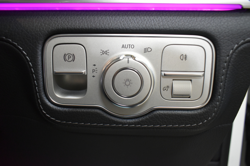 メルセデスベンツ GLE GLE450 4ﾏﾁｯｸ ｽﾎﾟｰﾂ ﾚｻﾞｰｴｸｽｸﾙｰｼﾌﾞ ﾚｰﾀﾞｰｾｰﾌﾃｨP 新型GLE 3.0ﾘｯﾀｰ367馬力 MEｺﾈｸﾄ 9速AT ﾊﾟﾉﾗﾏｻﾝﾙｰﾌ ﾋｰﾀｰ&ｸｰﾗｰ黒革 ﾃﾞｨｽﾄﾛ BSM Lﾁｪﾝｼﾞ AMGｴｱﾛ20AW ｷｰﾚｽGO ﾊﾟｰｸﾄﾛ HUD ﾌｯﾄｹﾞｰﾄ ﾌﾞﾙﾒｽﾀｰS MBUXﾅﾋﾞTV 360ｶﾒﾗ 2年保証