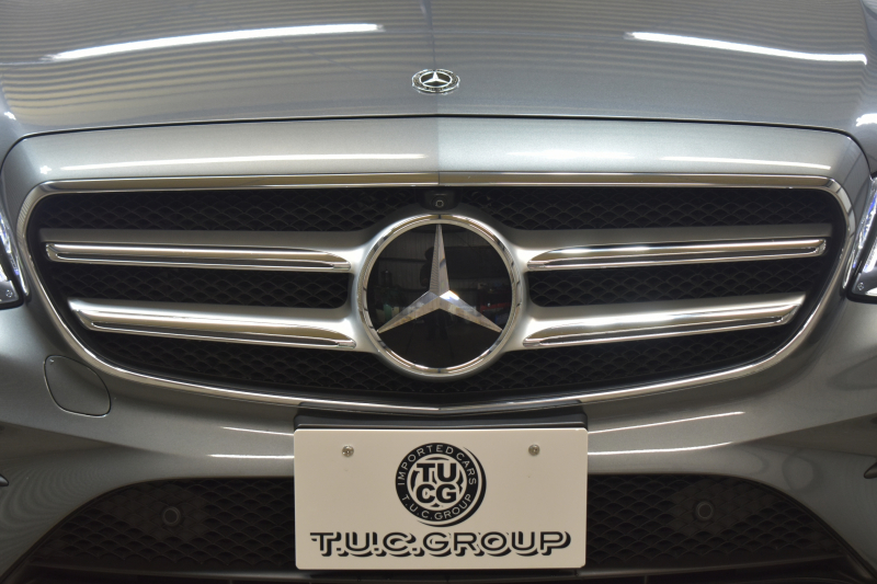 メルセデスベンツ Eクラス E350e AVG ｽﾎﾟｰﾂ ｴｸｽｸﾙｰｼﾌﾞP ﾚｰﾀﾞｰｾｰﾌﾃｨP PHV ﾊﾟﾉﾗﾏｻﾝﾙｰﾌ 全席ﾋｰﾀｰ黒革 ﾃﾞｨｽﾄﾛ ﾚｰﾝﾁｪﾝｼﾞ ﾌﾞﾗｲﾝﾄﾞｽﾎﾟｯﾄ AMGｴｱﾛ19AW ｷｰGO PTS ﾌｯﾄｹﾞｰﾄ ﾌﾞﾙﾒｽﾀｰ 地デジ360ｶﾒ 2年保証