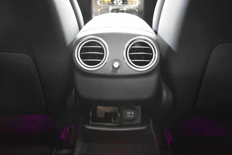 メルセデスベンツ Eクラス E350e AVG ｽﾎﾟｰﾂ ｴｸｽｸﾙｰｼﾌﾞP ﾚｰﾀﾞｰｾｰﾌﾃｨP PHV ﾊﾟﾉﾗﾏｻﾝﾙｰﾌ 全席ﾋｰﾀｰ黒革 ﾃﾞｨｽﾄﾛ ﾚｰﾝﾁｪﾝｼﾞ ﾌﾞﾗｲﾝﾄﾞｽﾎﾟｯﾄ AMGｴｱﾛ19AW ｷｰGO PTS ﾌｯﾄｹﾞｰﾄ ﾌﾞﾙﾒｽﾀｰ 地デジ360ｶﾒ 2年保証