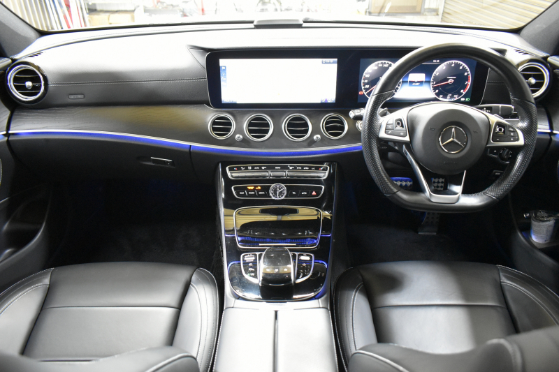 メルセデスベンツ Eクラス E250 AVGｽﾎﾟｰﾂ ﾚｻﾞｰP ﾚｰﾀﾞｰｾｰﾌﾃｨP 革 ﾌﾞﾙﾒｽﾀｰｻｳﾝﾄﾞ ｴｱﾊﾞﾗﾝｽP ﾌｯﾄﾄﾗﾝｸ AMGｴｱﾛ19AW ﾃﾞｨｽﾄﾛﾆｯｸ ﾌﾞﾗｲﾝﾄﾞｽﾎﾟｯﾄ ﾚｰﾝｷｰﾌﾟ ﾅﾋﾞTV 360ｶﾒﾗ ｷｰﾚｽｺﾞｰ 2年保証