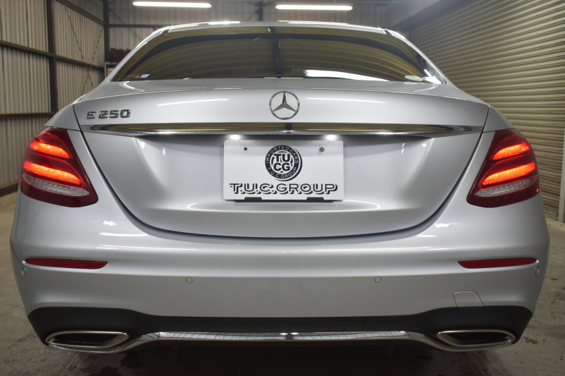 メルセデスベンツ Eクラス E250 AVGｽﾎﾟｰﾂ ﾚｻﾞｰP ﾚｰﾀﾞｰｾｰﾌﾃｨP 革 ﾌﾞﾙﾒｽﾀｰｻｳﾝﾄﾞ ｴｱﾊﾞﾗﾝｽP ﾌｯﾄﾄﾗﾝｸ AMGｴｱﾛ19AW ﾃﾞｨｽﾄﾛﾆｯｸ ﾌﾞﾗｲﾝﾄﾞｽﾎﾟｯﾄ ﾚｰﾝｷｰﾌﾟ ﾅﾋﾞTV 360ｶﾒﾗ ｷｰﾚｽｺﾞｰ 2年保証