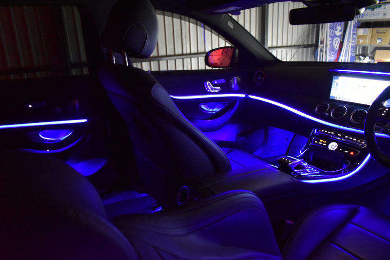 メルセデスベンツ Eクラス E250 AVGｽﾎﾟｰﾂ ﾚｻﾞｰP ﾚｰﾀﾞｰｾｰﾌﾃｨP 革 ﾌﾞﾙﾒｽﾀｰｻｳﾝﾄﾞ ｴｱﾊﾞﾗﾝｽP ﾌｯﾄﾄﾗﾝｸ AMGｴｱﾛ19AW ﾃﾞｨｽﾄﾛﾆｯｸ ﾌﾞﾗｲﾝﾄﾞｽﾎﾟｯﾄ ﾚｰﾝｷｰﾌﾟ ﾅﾋﾞTV 360ｶﾒﾗ ｷｰﾚｽｺﾞｰ 2年保証