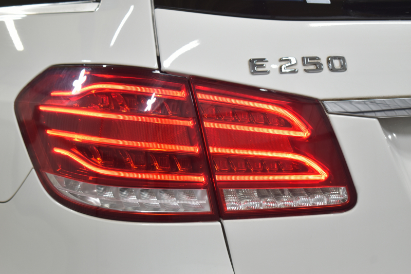 メルセデスベンツ Eクラス E250ﾜｺﾞﾝ AVG AMGｽﾎﾟｰﾂP ﾚｰﾀﾞｰｾｰﾌﾃｨP 後期 ｼｰﾄﾋｰﾀｰ AMGｴｱﾛ18AW ﾃﾞｨｽﾄﾛﾆｯｸ ﾌﾞﾗｲﾝﾄﾞｽﾎﾟｯﾄ ﾚｰﾝｷｰﾌﾟ ｱﾝﾋﾞｴﾝﾄﾗｲﾄ LEDﾍｯﾄﾞﾗｲﾄ 純正ﾅﾋﾞTV ﾊﾞｯｸｶﾒﾗ ｷｰﾚｽｺﾞｰ ｵｰﾄﾃｰﾙｹﾞｰﾄ 2年保証