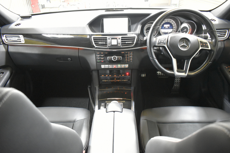 メルセデスベンツ Eクラス E250ﾜｺﾞﾝ AVG AMGｽﾎﾟｰﾂP ﾚｰﾀﾞｰｾｰﾌﾃｨP 後期 ｼｰﾄﾋｰﾀｰ AMGｴｱﾛ18AW ﾃﾞｨｽﾄﾛﾆｯｸ ﾌﾞﾗｲﾝﾄﾞｽﾎﾟｯﾄ ﾚｰﾝｷｰﾌﾟ ｱﾝﾋﾞｴﾝﾄﾗｲﾄ LEDﾍｯﾄﾞﾗｲﾄ 純正ﾅﾋﾞTV ﾊﾞｯｸｶﾒﾗ ｷｰﾚｽｺﾞｰ ｵｰﾄﾃｰﾙｹﾞｰﾄ 2年保証