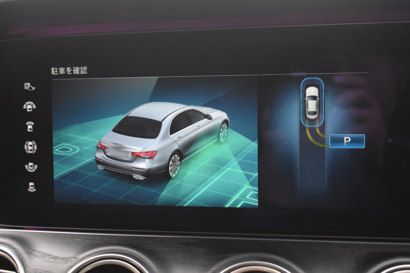 メルセデスベンツ Eクラス E200 ｽﾎﾟｰﾂ BSG搭載 ｴｸｽｸﾙｰｼﾌﾞP AMGﾗｲﾝｲﾝﾃﾘｱP ﾚｰﾀﾞｰｾｰﾌﾃｨP 後期型 ﾊﾟﾉﾗﾏｻﾝﾙｰﾌ 革 ﾌﾞﾙﾒｽﾀｰ HUD ｴｱﾊﾞﾗﾝｽP ﾊﾟﾜｰﾄﾗﾝｸ AMGｴｱﾛ19AW MBUXARﾅﾋﾞTV 360ｶﾒﾗ ﾜｲﾔﾚｽﾁｬｰｼﾞ ﾃﾞｨｽﾄﾛ ﾌﾞﾗｲﾝﾄﾞS ﾚｰﾝｷｰﾌﾟ 2年保証