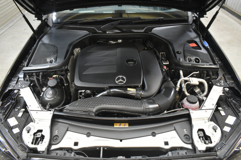 メルセデスベンツ Eクラス E200 ｽﾎﾟｰﾂ BSG搭載 ｴｸｽｸﾙｰｼﾌﾞP AMGﾗｲﾝｲﾝﾃﾘｱP ﾚｰﾀﾞｰｾｰﾌﾃｨP 後期型 ﾊﾟﾉﾗﾏｻﾝﾙｰﾌ 革 ﾌﾞﾙﾒｽﾀｰ HUD ｴｱﾊﾞﾗﾝｽP ﾊﾟﾜｰﾄﾗﾝｸ AMGｴｱﾛ19AW MBUXARﾅﾋﾞTV 360ｶﾒﾗ ﾜｲﾔﾚｽﾁｬｰｼﾞ ﾃﾞｨｽﾄﾛ ﾌﾞﾗｲﾝﾄﾞS ﾚｰﾝｷｰﾌﾟ 2年保証