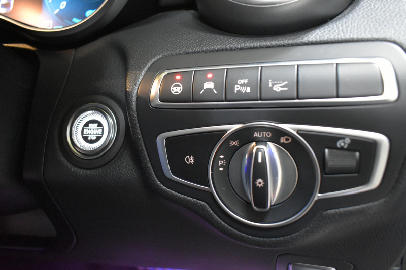 メルセデスベンツ Cクラス C200 ﾛｰﾚｳｽED ｽﾎﾟｰﾂﾌﾟﾗｽP ﾚｻﾞｰｴｸｽｸﾙｰｼﾌﾞP ﾚｰﾀﾞｰｾｰﾌﾃｨP 後期 1ｵｰﾅｰ ﾊﾟﾉﾗﾏｻﾝﾙｰﾌ 革 ﾍﾞﾝﾁﾚｰﾀｰ ﾌﾞﾙﾒｽﾀｰS HUD 360ｶﾒﾗ ｴｱﾊﾞﾗﾝｽP 液晶ﾒｰﾀｰ ﾌｯﾄﾄﾗﾝｸ AMGｴｱﾛ18AW ﾃﾞｨｽﾄﾛ ﾌﾞﾗｲﾝﾄﾞS ﾚｰﾝK ﾅﾋﾞTV ｷｰﾚｽｺﾞｰ 2年保証