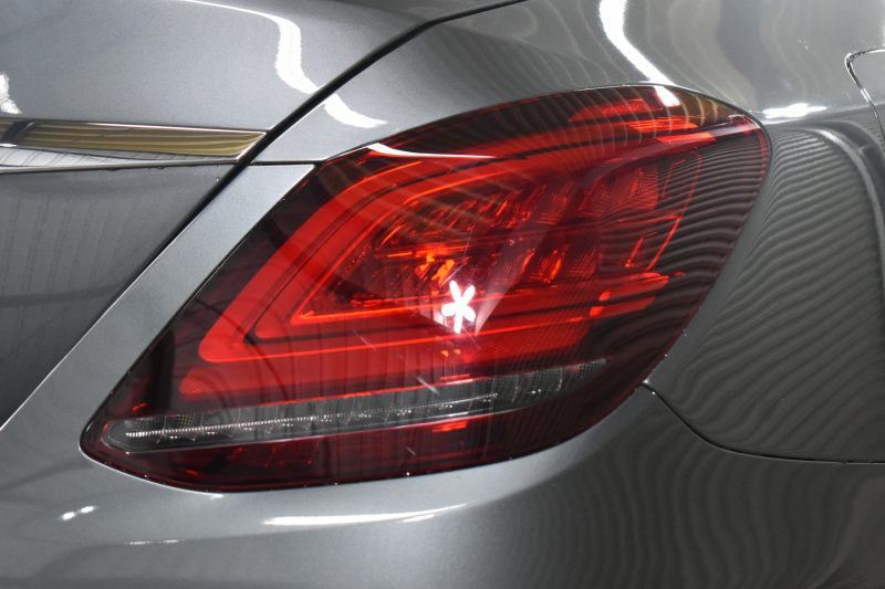 メルセデスベンツ Cクラス C200 ﾛｰﾚｳｽED ｽﾎﾟｰﾂﾌﾟﾗｽP ﾚｻﾞｰｴｸｽｸﾙｰｼﾌﾞP ﾚｰﾀﾞｰｾｰﾌﾃｨP 後期 1ｵｰﾅｰ ﾊﾟﾉﾗﾏｻﾝﾙｰﾌ 革 ﾍﾞﾝﾁﾚｰﾀｰ ﾌﾞﾙﾒｽﾀｰS HUD 360ｶﾒﾗ ｴｱﾊﾞﾗﾝｽP 液晶ﾒｰﾀｰ ﾌｯﾄﾄﾗﾝｸ AMGｴｱﾛ18AW ﾃﾞｨｽﾄﾛ ﾌﾞﾗｲﾝﾄﾞS ﾚｰﾝK ﾅﾋﾞTV ｷｰﾚｽｺﾞｰ 2年保証