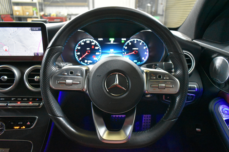 メルセデスベンツ Cクラス C200 ﾛｰﾚｳｽED ｽﾎﾟｰﾂﾌﾟﾗｽP ﾚｻﾞｰｴｸｽｸﾙｰｼﾌﾞP ﾚｰﾀﾞｰｾｰﾌﾃｨP 後期 1ｵｰﾅｰ ﾊﾟﾉﾗﾏｻﾝﾙｰﾌ 革 ﾍﾞﾝﾁﾚｰﾀｰ ﾌﾞﾙﾒｽﾀｰS HUD 360ｶﾒﾗ ｴｱﾊﾞﾗﾝｽP 液晶ﾒｰﾀｰ ﾌｯﾄﾄﾗﾝｸ AMGｴｱﾛ18AW ﾃﾞｨｽﾄﾛ ﾌﾞﾗｲﾝﾄﾞS ﾚｰﾝK ﾅﾋﾞTV ｷｰﾚｽｺﾞｰ 2年保証