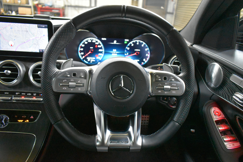 AMG Cクラス C43 4ﾏﾁｯｸ  ﾚｰﾀﾞｰｾｰﾌﾃｨP 後期型 3.0V6ﾀｰﾎﾞ 390馬力 ﾊﾟﾉﾗﾏｻﾝﾙｰﾌ ﾋｰﾀｰ黒本革 ﾃﾞｨｽﾄﾛ BSM Lﾁｪﾝｼﾞ AMGｴｱﾛ ｷｰGO ﾊﾟｰｸﾄﾛ ﾌｯﾄﾄﾗﾝｸ HUD ﾌﾞﾙﾒｽﾀｰS 液晶ﾒｰﾀｰ LEDﾍｯﾄﾞﾗｲﾄ 地ﾃﾞｼﾞﾅﾋﾞ Bｶﾒﾗ 2年保証