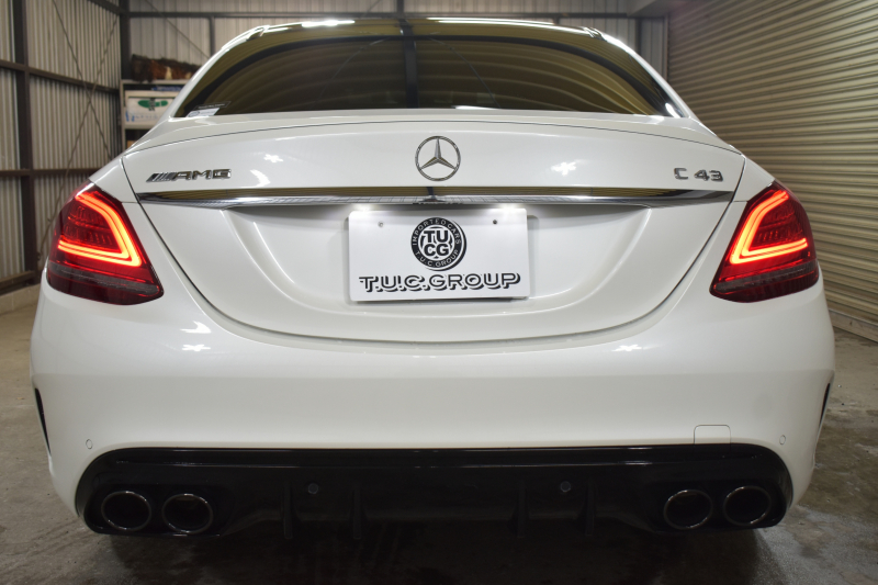 AMG Cクラス C43 4ﾏﾁｯｸ  ﾚｰﾀﾞｰｾｰﾌﾃｨP 後期型 3.0V6ﾀｰﾎﾞ 390馬力 ﾊﾟﾉﾗﾏｻﾝﾙｰﾌ ﾋｰﾀｰ黒本革 ﾃﾞｨｽﾄﾛ BSM Lﾁｪﾝｼﾞ AMGｴｱﾛ ｷｰGO ﾊﾟｰｸﾄﾛ ﾌｯﾄﾄﾗﾝｸ HUD ﾌﾞﾙﾒｽﾀｰS 液晶ﾒｰﾀｰ LEDﾍｯﾄﾞﾗｲﾄ 地ﾃﾞｼﾞﾅﾋﾞ Bｶﾒﾗ 2年保証