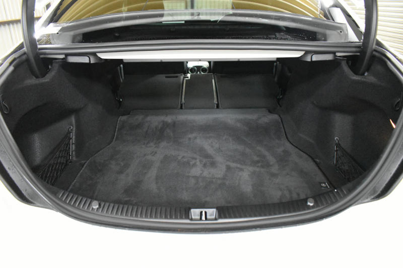 AMG Cクラス C43 4ﾏﾁｯｸ  ﾚｰﾀﾞｰｾｰﾌﾃｨP 後期型 3.0V6ﾀｰﾎﾞ 390馬力 ﾊﾟﾉﾗﾏｻﾝﾙｰﾌ ﾋｰﾀｰ黒本革 ﾃﾞｨｽﾄﾛ BSM Lﾁｪﾝｼﾞ AMGｴｱﾛ ｷｰGO ﾊﾟｰｸﾄﾛ ﾌｯﾄﾄﾗﾝｸ HUD ﾌﾞﾙﾒｽﾀｰS 液晶ﾒｰﾀｰ LEDﾍｯﾄﾞﾗｲﾄ 地ﾃﾞｼﾞﾅﾋﾞ Bｶﾒﾗ 2年保証