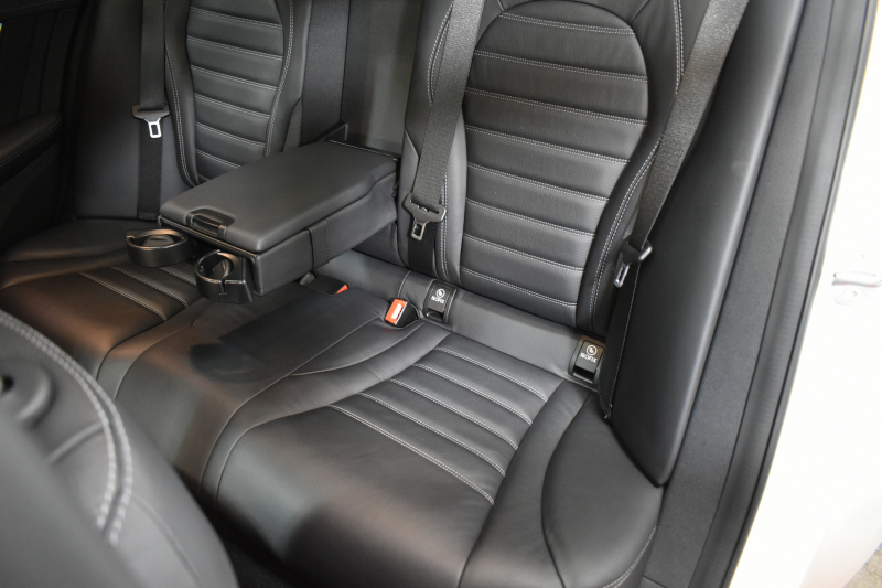 AMG Cクラス C43 4ﾏﾁｯｸ  ﾚｰﾀﾞｰｾｰﾌﾃｨP 後期型 3.0V6ﾀｰﾎﾞ 390馬力 ﾊﾟﾉﾗﾏｻﾝﾙｰﾌ ﾋｰﾀｰ黒本革 ﾃﾞｨｽﾄﾛ BSM Lﾁｪﾝｼﾞ AMGｴｱﾛ ｷｰGO ﾊﾟｰｸﾄﾛ ﾌｯﾄﾄﾗﾝｸ HUD ﾌﾞﾙﾒｽﾀｰS 液晶ﾒｰﾀｰ LEDﾍｯﾄﾞﾗｲﾄ 地ﾃﾞｼﾞﾅﾋﾞ Bｶﾒﾗ 2年保証