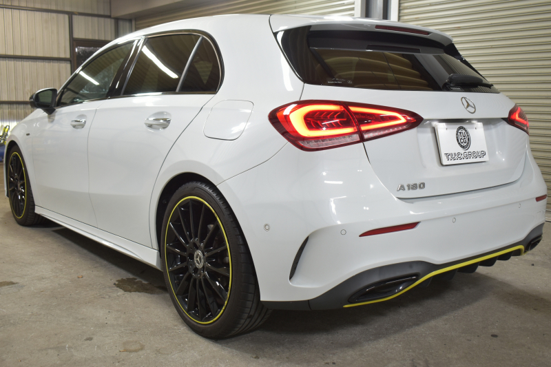 メルセデスベンツ Aクラス A180 Edition1 ﾚｰﾀﾞｰSP 限定150台 MEｺﾈｸﾄ MBUXｼｽﾃﾑ Edition1専用内装 ﾃﾞｨｽﾄﾛ BSM Lﾁｪﾝｼﾞ AMGｴｱﾛ19AW ﾏﾙﾁLED ｷｰGO PTS HUD 10.25ｲﾝﾁｺｯｸﾋﾟｯﾄﾃﾞｨｽﾌﾟﾚｲ 対話式ﾅﾋﾞTV 360ｶﾒﾗ 2年保証