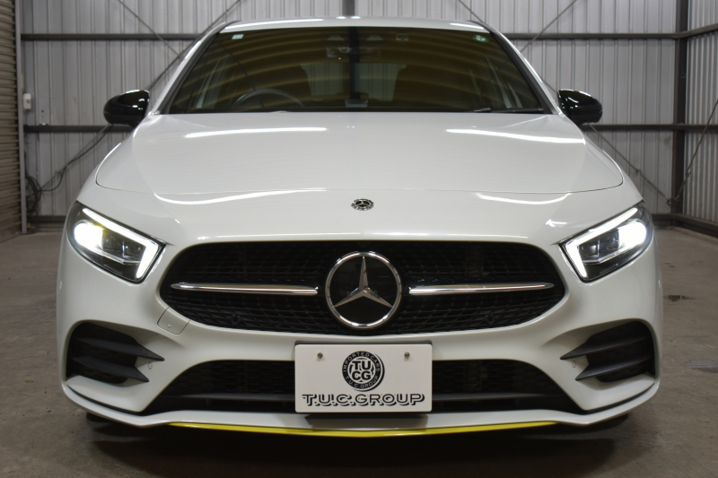 メルセデスベンツ Aクラス A180 Edition1 ﾚｰﾀﾞｰSP 限定150台 MEｺﾈｸﾄ MBUXｼｽﾃﾑ Edition1専用内装 ﾃﾞｨｽﾄﾛ BSM Lﾁｪﾝｼﾞ AMGｴｱﾛ19AW ﾏﾙﾁLED ｷｰGO PTS HUD 10.25ｲﾝﾁｺｯｸﾋﾟｯﾄﾃﾞｨｽﾌﾟﾚｲ 対話式ﾅﾋﾞTV 360ｶﾒﾗ 2年保証