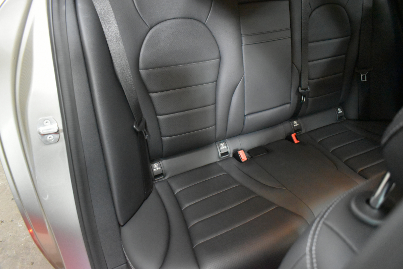 メルセデスベンツ Cクラス C200 ﾛｰﾚｳｽED ｽﾎﾟｰﾂﾌﾟﾗｽP ﾚｰﾀﾞｰｾｰﾌﾃｨP 後期 革 ﾍｯﾄﾞｱｯﾌﾟD 液晶ﾒｰﾀｰ ﾌｯﾄﾄﾗﾝｸ ﾜｲﾔﾚｽﾁｬｰｼﾞ ｴｱｻｽ AMGｴｱﾛ18AW ﾃﾞｨｽﾄﾛﾆｯｸ ﾌﾞﾗｲﾝﾄﾞｽﾎﾟｯﾄ ﾚｰﾝｷｰﾌﾟ ﾅﾋﾞTV ﾊﾞｯｸｶﾒﾗ ｷｰﾚｽｺﾞｰ 2年保証