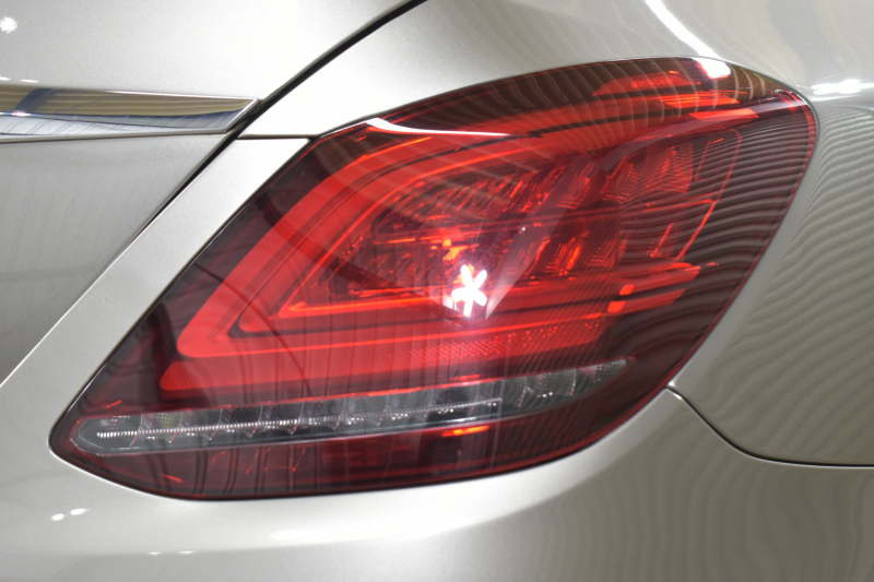 メルセデスベンツ Cクラス C200 ﾛｰﾚｳｽED ｽﾎﾟｰﾂﾌﾟﾗｽP ﾚｰﾀﾞｰｾｰﾌﾃｨP 後期 革 ﾍｯﾄﾞｱｯﾌﾟD 液晶ﾒｰﾀｰ ﾌｯﾄﾄﾗﾝｸ ﾜｲﾔﾚｽﾁｬｰｼﾞ ｴｱｻｽ AMGｴｱﾛ18AW ﾃﾞｨｽﾄﾛﾆｯｸ ﾌﾞﾗｲﾝﾄﾞｽﾎﾟｯﾄ ﾚｰﾝｷｰﾌﾟ ﾅﾋﾞTV ﾊﾞｯｸｶﾒﾗ ｷｰﾚｽｺﾞｰ 2年保証