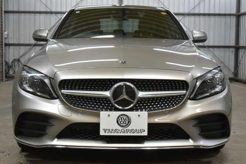 メルセデスベンツ Cクラス C200 ﾛｰﾚｳｽED ｽﾎﾟｰﾂﾌﾟﾗｽP ﾚｰﾀﾞｰｾｰﾌﾃｨP 後期 革 ﾍｯﾄﾞｱｯﾌﾟD 液晶ﾒｰﾀｰ ﾌｯﾄﾄﾗﾝｸ ﾜｲﾔﾚｽﾁｬｰｼﾞ ｴｱｻｽ AMGｴｱﾛ18AW ﾃﾞｨｽﾄﾛﾆｯｸ ﾌﾞﾗｲﾝﾄﾞｽﾎﾟｯﾄ ﾚｰﾝｷｰﾌﾟ ﾅﾋﾞTV ﾊﾞｯｸｶﾒﾗ ｷｰﾚｽｺﾞｰ 2年保証