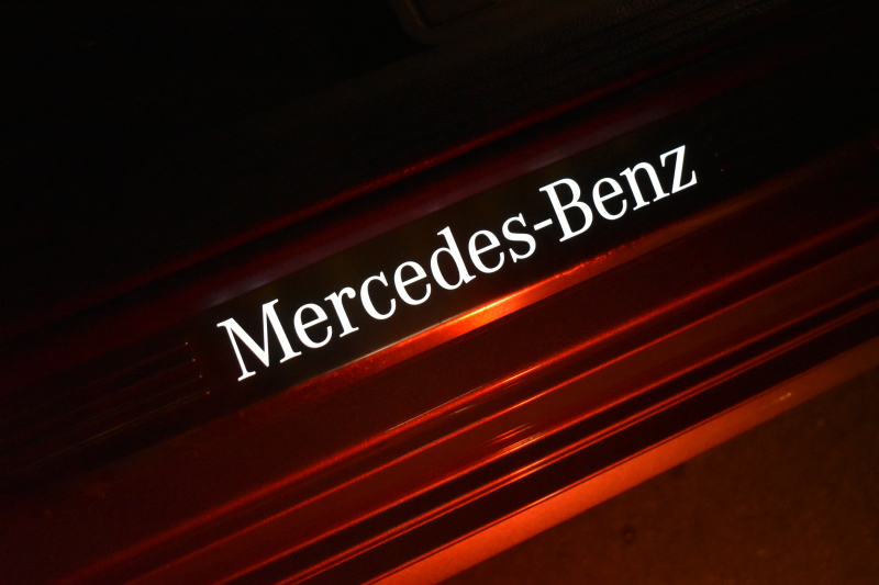 メルセデスベンツ Cクラス C200 ﾛｰﾚｳｽED ｽﾎﾟｰﾂﾌﾟﾗｽP ﾚｰﾀﾞｰｾｰﾌﾃｨP 後期 革 ﾍｯﾄﾞｱｯﾌﾟD 液晶ﾒｰﾀｰ ﾌｯﾄﾄﾗﾝｸ ﾜｲﾔﾚｽﾁｬｰｼﾞ ｴｱｻｽ AMGｴｱﾛ18AW ﾃﾞｨｽﾄﾛﾆｯｸ ﾌﾞﾗｲﾝﾄﾞｽﾎﾟｯﾄ ﾚｰﾝｷｰﾌﾟ ﾅﾋﾞTV ﾊﾞｯｸｶﾒﾗ ｷｰﾚｽｺﾞｰ 2年保証