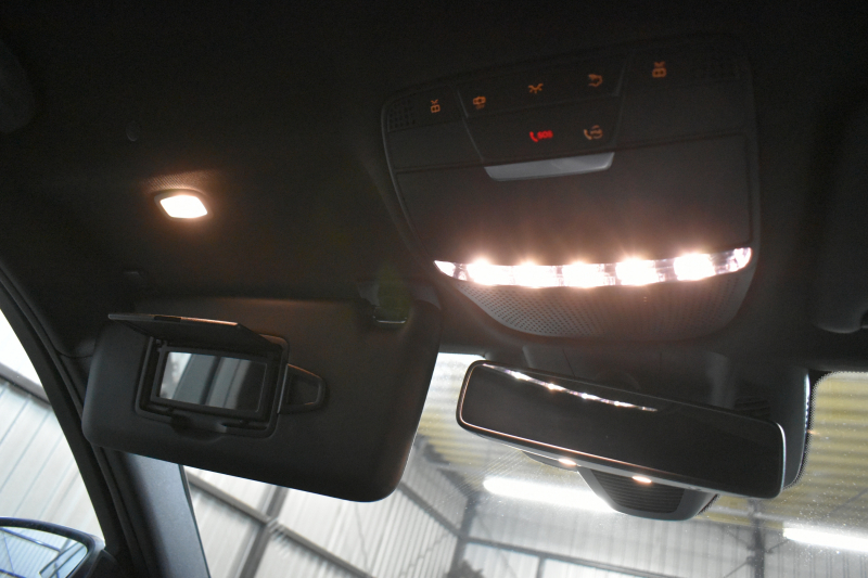 メルセデスベンツ Cクラス C200 ﾛｰﾚｳｽED ｽﾎﾟｰﾂﾌﾟﾗｽP ﾚｰﾀﾞｰｾｰﾌﾃｨP 後期 革 ﾍｯﾄﾞｱｯﾌﾟD 液晶ﾒｰﾀｰ ﾌｯﾄﾄﾗﾝｸ ﾜｲﾔﾚｽﾁｬｰｼﾞ ｴｱｻｽ AMGｴｱﾛ18AW ﾃﾞｨｽﾄﾛﾆｯｸ ﾌﾞﾗｲﾝﾄﾞｽﾎﾟｯﾄ ﾚｰﾝｷｰﾌﾟ ﾅﾋﾞTV ﾊﾞｯｸｶﾒﾗ ｷｰﾚｽｺﾞｰ 2年保証