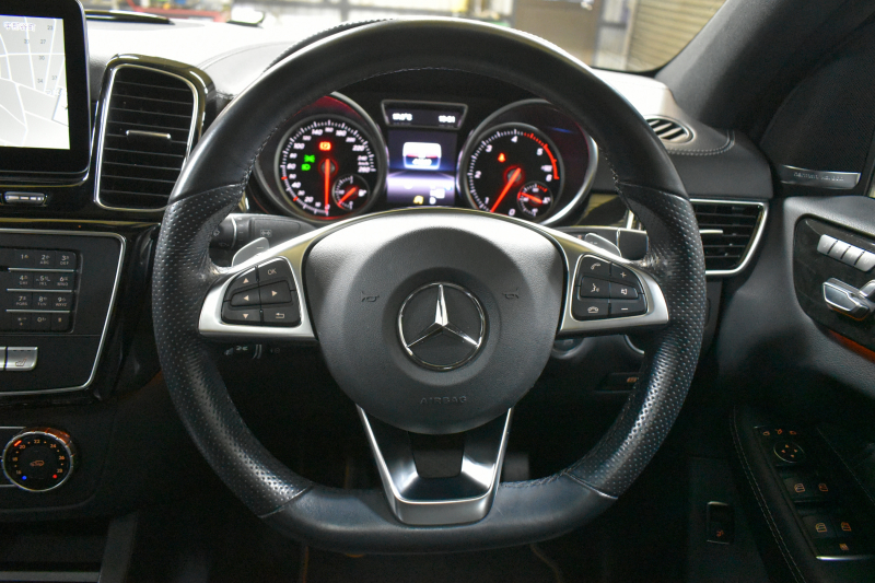 メルセデスベンツ GLE GLE350d 4Mｸｰﾍﾟ ｽﾎﾟｰﾂｵﾚﾝｼﾞｱｰﾄｴﾃﾞｨｼｮﾝ100台限定 ﾚｰﾀﾞｰｾｰﾌﾃｨP 直噴V6 ﾊﾟﾉﾗﾏｻﾝﾙｰﾌ 専用内装 AMGｴｱﾛ専用21AW ｷｰGo ACC BSM Lｷｰﾌﾟ ﾊｰﾏﾝｶｰﾄﾞﾝ 地ﾃﾞｼﾞﾅﾋﾞ360ｶﾒﾗ LEDﾍｯﾄﾞﾗｲﾄ 2年保証