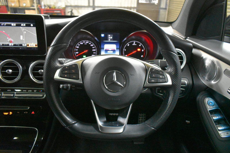 メルセデスベンツ GLCクーペ GLC220d 4M ｸｰﾍﾟ ｽﾎﾟｰﾂ 本革仕様 ﾚｰﾀﾞｰSP MEｺﾈｸﾄ ｻﾝﾙｰﾌ ﾌﾞﾙﾒｽﾀｰS 全席ﾋｰﾀｰ黒革 ﾃﾞｨｽﾄﾛ ﾌﾞﾗｲﾝﾄﾞｽﾎﾟｯﾄ Lｷｰﾌﾟ AMGｴｱﾛ19AW ｷｰGO  HUD 地ﾃﾞｼﾞ360ｶﾒ 2年保証