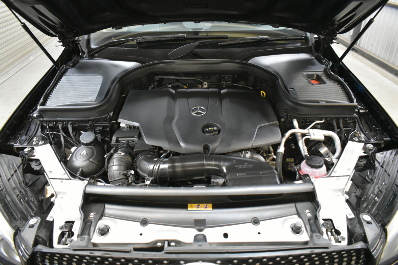 メルセデスベンツ GLCクーペ GLC220d 4M ｸｰﾍﾟ ｽﾎﾟｰﾂ 本革仕様 ﾚｰﾀﾞｰSP MEｺﾈｸﾄ ｻﾝﾙｰﾌ ﾌﾞﾙﾒｽﾀｰS 全席ﾋｰﾀｰ黒革 ﾃﾞｨｽﾄﾛ ﾌﾞﾗｲﾝﾄﾞｽﾎﾟｯﾄ Lｷｰﾌﾟ AMGｴｱﾛ19AW ｷｰGO  HUD 地ﾃﾞｼﾞ360ｶﾒ 2年保証