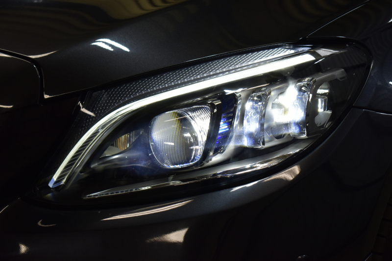 メルセデスベンツ Cクラス C220d ﾛｰﾚｳｽED ｽﾎﾟｰﾂﾌﾟﾗｽP ﾚｰﾀﾞｰｾｰﾌﾃｨP 後期 革 ﾍｯﾄﾞｱｯﾌﾟD 液晶ﾒｰﾀｰ ﾌｯﾄﾄﾗﾝｸ ﾜｲﾔﾚｽﾁｬｰｼﾞ ｴｱｻｽ AMGｴｱﾛ18AW ﾃﾞｨｽﾄﾛﾆｯｸ ﾌﾞﾗｲﾝﾄﾞｽﾎﾟｯﾄ ﾚｰﾝｷｰﾌﾟ ﾅﾋﾞTV ﾊﾞｯｸｶﾒﾗ ｷｰﾚｽｺﾞｰ 2年保証