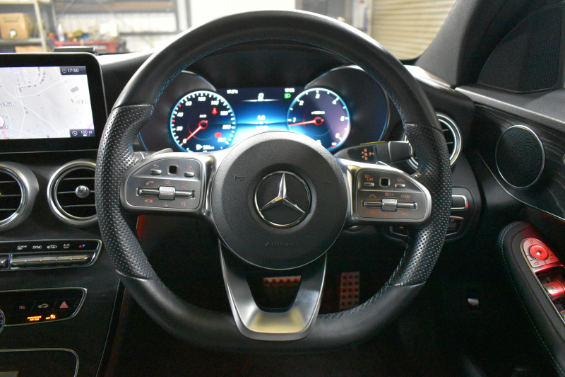 メルセデスベンツ Cクラス C220d ﾛｰﾚｳｽED ｽﾎﾟｰﾂﾌﾟﾗｽP ﾚｰﾀﾞｰｾｰﾌﾃｨP 後期 革 ﾍｯﾄﾞｱｯﾌﾟD 液晶ﾒｰﾀｰ ﾌｯﾄﾄﾗﾝｸ ﾜｲﾔﾚｽﾁｬｰｼﾞ ｴｱｻｽ AMGｴｱﾛ18AW ﾃﾞｨｽﾄﾛﾆｯｸ ﾌﾞﾗｲﾝﾄﾞｽﾎﾟｯﾄ ﾚｰﾝｷｰﾌﾟ ﾅﾋﾞTV ﾊﾞｯｸｶﾒﾗ ｷｰﾚｽｺﾞｰ 2年保証