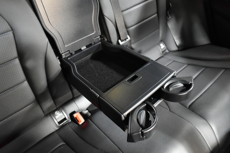 メルセデスベンツ Cクラス C220d ﾛｰﾚｳｽED ｽﾎﾟｰﾂﾌﾟﾗｽP ﾚｰﾀﾞｰｾｰﾌﾃｨP 後期 革 ﾍｯﾄﾞｱｯﾌﾟD 液晶ﾒｰﾀｰ ﾌｯﾄﾄﾗﾝｸ ﾜｲﾔﾚｽﾁｬｰｼﾞ ｴｱｻｽ AMGｴｱﾛ18AW ﾃﾞｨｽﾄﾛﾆｯｸ ﾌﾞﾗｲﾝﾄﾞｽﾎﾟｯﾄ ﾚｰﾝｷｰﾌﾟ ﾅﾋﾞTV ﾊﾞｯｸｶﾒﾗ ｷｰﾚｽｺﾞｰ 2年保証