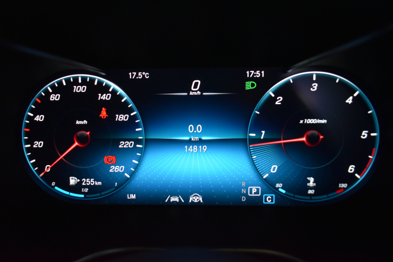 メルセデスベンツ Cクラス C220d ﾛｰﾚｳｽED ｽﾎﾟｰﾂﾌﾟﾗｽP ﾚｰﾀﾞｰｾｰﾌﾃｨP 後期 革 ﾍｯﾄﾞｱｯﾌﾟD 液晶ﾒｰﾀｰ ﾌｯﾄﾄﾗﾝｸ ﾜｲﾔﾚｽﾁｬｰｼﾞ ｴｱｻｽ AMGｴｱﾛ18AW ﾃﾞｨｽﾄﾛﾆｯｸ ﾌﾞﾗｲﾝﾄﾞｽﾎﾟｯﾄ ﾚｰﾝｷｰﾌﾟ ﾅﾋﾞTV ﾊﾞｯｸｶﾒﾗ ｷｰﾚｽｺﾞｰ 2年保証