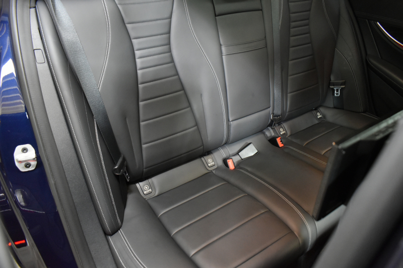 メルセデスベンツ Eクラス E300WG ｽﾎﾟｰﾂ ｴｸｽｸﾙｰｼﾌﾞ ﾚｰﾀﾞｰSP 後期型 258馬力 1ｵｰﾅｰ ﾊﾟﾉﾗﾏｻﾝﾙｰﾌ ﾌﾞﾙﾒｽﾀｰS MEｺﾈ 全席ﾋｰﾀｰ黒革 ﾃﾞｨｽﾄﾛ Lﾁｪﾝｼﾞ BSM AMGｴｱﾛ19AW ｷｰGO HUD MBUX ﾅﾋﾞ地ﾃﾞｼﾞ360ｶﾒ 2年保証