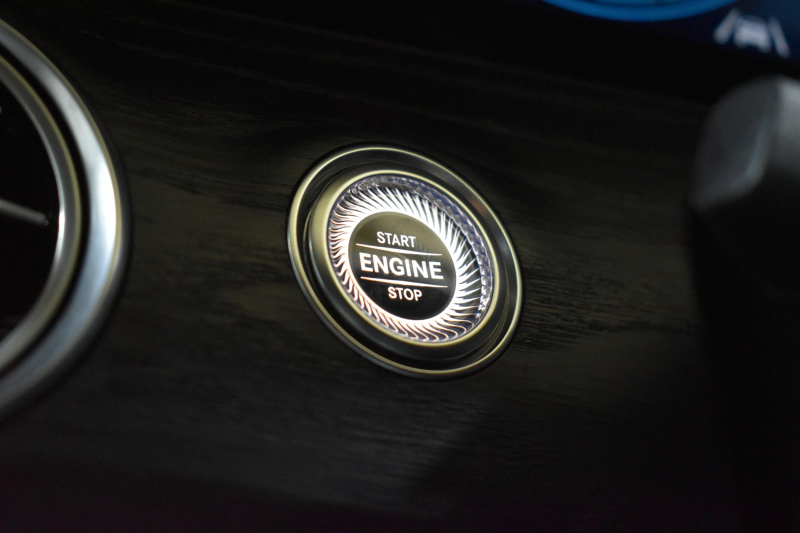 メルセデスベンツ Eクラス E300WG ｽﾎﾟｰﾂ ｴｸｽｸﾙｰｼﾌﾞ ﾚｰﾀﾞｰSP 後期型 258馬力 1ｵｰﾅｰ ﾊﾟﾉﾗﾏｻﾝﾙｰﾌ ﾌﾞﾙﾒｽﾀｰS MEｺﾈ 全席ﾋｰﾀｰ黒革 ﾃﾞｨｽﾄﾛ Lﾁｪﾝｼﾞ BSM AMGｴｱﾛ19AW ｷｰGO HUD MBUX ﾅﾋﾞ地ﾃﾞｼﾞ360ｶﾒ 2年保証