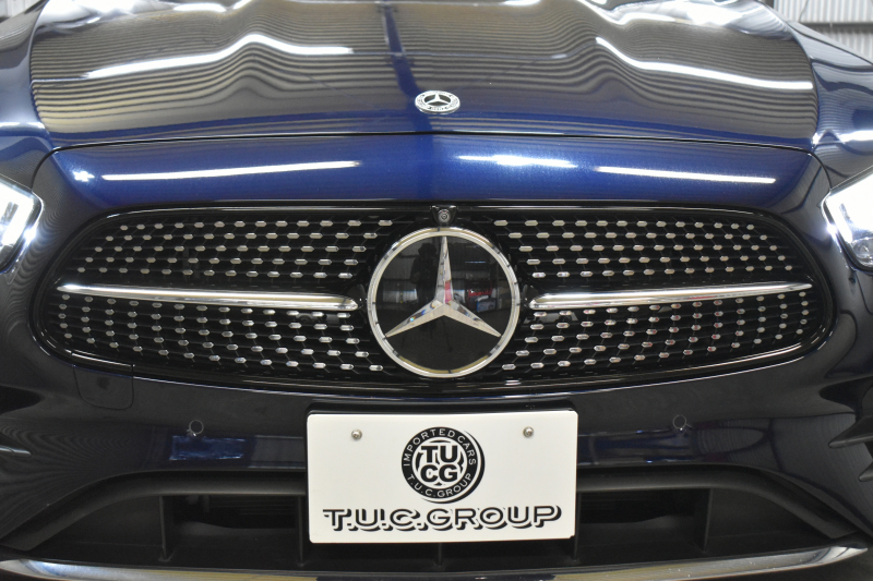 メルセデスベンツ Eクラス E300WG ｽﾎﾟｰﾂ ｴｸｽｸﾙｰｼﾌﾞ ﾚｰﾀﾞｰSP 後期型 258馬力 1ｵｰﾅｰ ﾊﾟﾉﾗﾏｻﾝﾙｰﾌ ﾌﾞﾙﾒｽﾀｰS MEｺﾈ 全席ﾋｰﾀｰ黒革 ﾃﾞｨｽﾄﾛ Lﾁｪﾝｼﾞ BSM AMGｴｱﾛ19AW ｷｰGO HUD MBUX ﾅﾋﾞ地ﾃﾞｼﾞ360ｶﾒ 2年保証