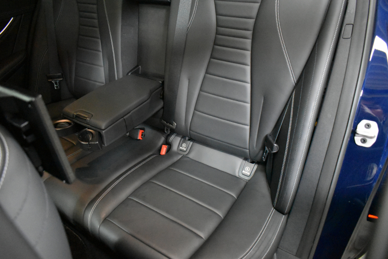 メルセデスベンツ Eクラス E300WG ｽﾎﾟｰﾂ ｴｸｽｸﾙｰｼﾌﾞ ﾚｰﾀﾞｰSP 後期型 258馬力 1ｵｰﾅｰ ﾊﾟﾉﾗﾏｻﾝﾙｰﾌ ﾌﾞﾙﾒｽﾀｰS MEｺﾈ 全席ﾋｰﾀｰ黒革 ﾃﾞｨｽﾄﾛ Lﾁｪﾝｼﾞ BSM AMGｴｱﾛ19AW ｷｰGO HUD MBUX ﾅﾋﾞ地ﾃﾞｼﾞ360ｶﾒ 2年保証