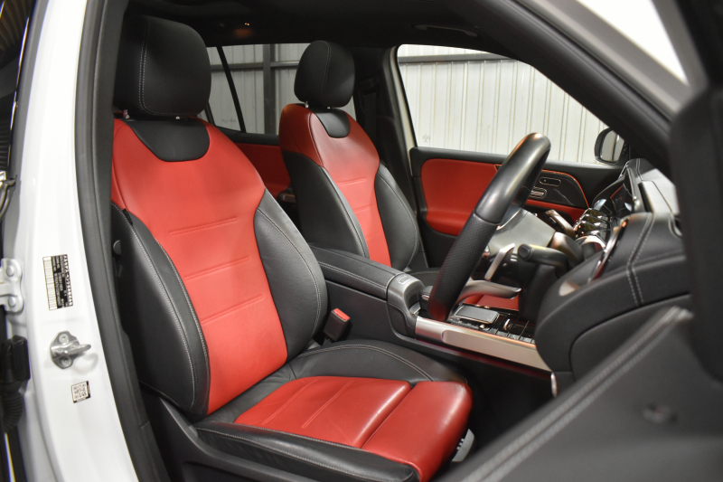 メルセデスベンツ GLB GLB200d 4ﾏﾁｯｸ AMGﾗｲﾝ AMGﾚｻﾞｰｴｸｽｸﾙｰｼﾌﾞP ﾅﾋﾞｹﾞｰｼｮﾝP ﾚｰﾀﾞｰｾｰﾌﾃｨP 1ｵｰﾅｰ ﾊﾟﾉﾗﾏｻﾝﾙｰﾌ 革 AMGｴｱﾛ19AW MBUXﾅﾋﾞTV ﾃﾞｨｽﾄﾛ ﾌﾞﾗｲﾝﾄﾞS 360ｶﾒﾗ ﾜｲﾔﾚｽﾁｬｰｼﾞ ﾌｯﾄｹﾞｰﾄ ｷｰﾚｽｺﾞｰ 2年保証