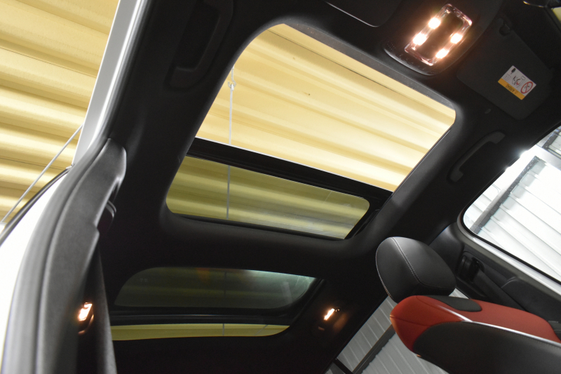 メルセデスベンツ GLB GLB200d 4ﾏﾁｯｸ AMGﾗｲﾝ AMGﾚｻﾞｰｴｸｽｸﾙｰｼﾌﾞP ﾅﾋﾞｹﾞｰｼｮﾝP ﾚｰﾀﾞｰｾｰﾌﾃｨP 1ｵｰﾅｰ ﾊﾟﾉﾗﾏｻﾝﾙｰﾌ 革 AMGｴｱﾛ19AW MBUXﾅﾋﾞTV ﾃﾞｨｽﾄﾛ ﾌﾞﾗｲﾝﾄﾞS 360ｶﾒﾗ ﾜｲﾔﾚｽﾁｬｰｼﾞ ﾌｯﾄｹﾞｰﾄ ｷｰﾚｽｺﾞｰ 2年保証