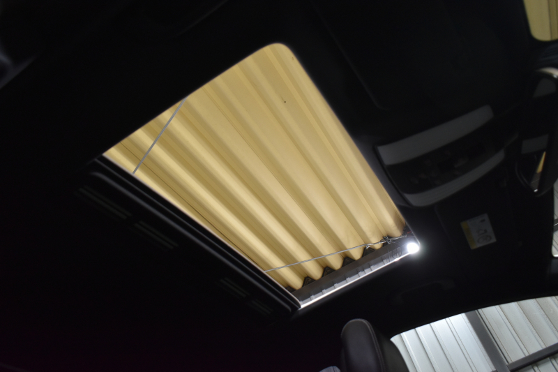 メルセデスベンツ CLS CLS350 AMGｽﾎﾟ-ﾂ ﾚｰﾀﾞｰSP 306馬力 右H ｻﾝﾙｰﾌ 全席ﾋｰﾀｰ黒革 ﾃﾞｨｽﾄﾛ ﾌﾞﾗｲﾝﾄﾞｽﾎﾟｯﾄ Lｷｰﾌﾟ AMGｴｱﾛ19AW ｷｰﾚｽGO 電動ﾄﾗﾝｸ ﾊﾟｰｸﾄﾛ LEDﾗｲﾄ 地ﾃﾞｼﾞBｶﾒﾗ 2年保証