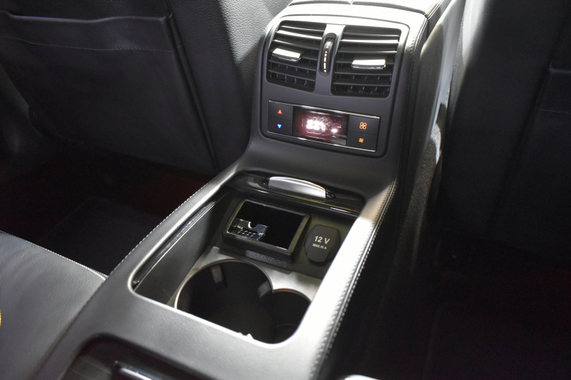 メルセデスベンツ CLS CLS350 AMGｽﾎﾟ-ﾂ ﾚｰﾀﾞｰSP 306馬力 右H ｻﾝﾙｰﾌ 全席ﾋｰﾀｰ黒革 ﾃﾞｨｽﾄﾛ ﾌﾞﾗｲﾝﾄﾞｽﾎﾟｯﾄ Lｷｰﾌﾟ AMGｴｱﾛ19AW ｷｰﾚｽGO 電動ﾄﾗﾝｸ ﾊﾟｰｸﾄﾛ LEDﾗｲﾄ 地ﾃﾞｼﾞBｶﾒﾗ 2年保証