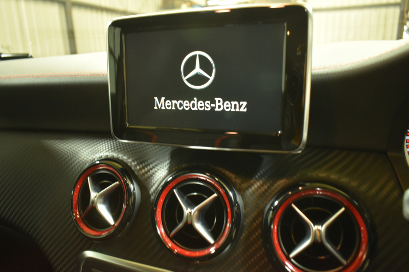 AMG Aクラス A45AMG 4M ｴﾃﾞｨｼｮﾝ1 200台限定(ｺｽﾓｽﾌﾞﾗｯｸ) 1ｵｰﾅｰ ｾｰﾌﾃｨP 専用ｴｱﾛ 専用内装 AMGﾊﾟﾌｫｰﾏﾝｽｼｰﾄ AMG19AW ACC ﾌﾞﾗｲﾝﾄﾞS CPA+ 地デジHDDﾅﾋﾞ Bｶﾒﾗ ﾊﾟｰｸﾄﾛ 2年保証